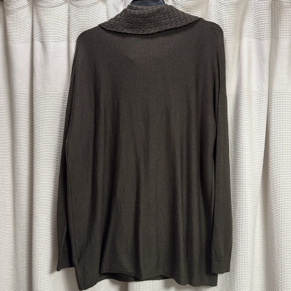 Ellen Tracy Poncho sweater Olive Green w leather closures SZ XL wool blend - Picture 9 of 11